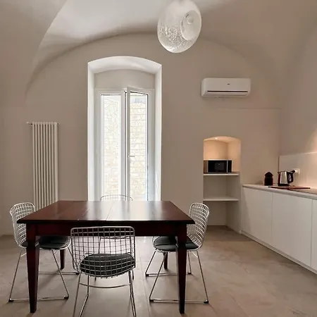 Casa Marmitta - Charming In Downtown Apartament Bari