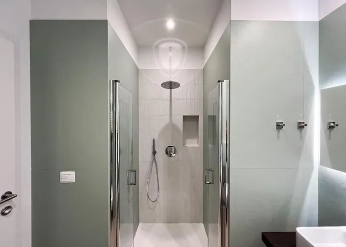 Casa Marmitta - Charming In Downtown דירה *